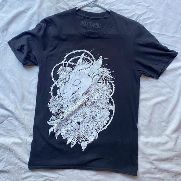 Hot Topic T-Shirt Chupacabra by Plaguedog, Imagined by Threadless, Small - Picture 2 of 3